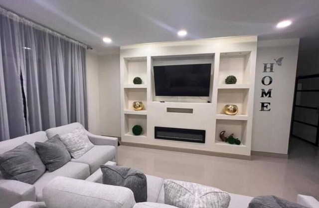 San Pedro Sula luxury town house,3 bedrooms 2/5 bathrooms #3