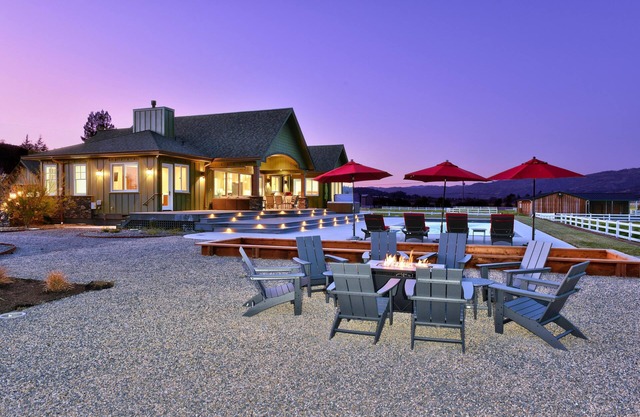 Sanctuary on Lytton | Complimentary wine tasting at Croix included!