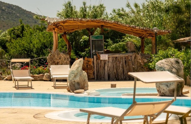 Sandalia House with Jacuzzi in Porto Rotondo