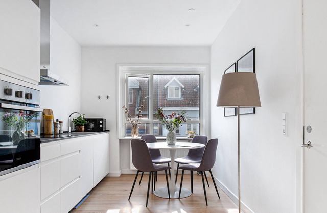 Sanders Fjord 1 - Nice 1-Bdr. Apt. Near Cathedral