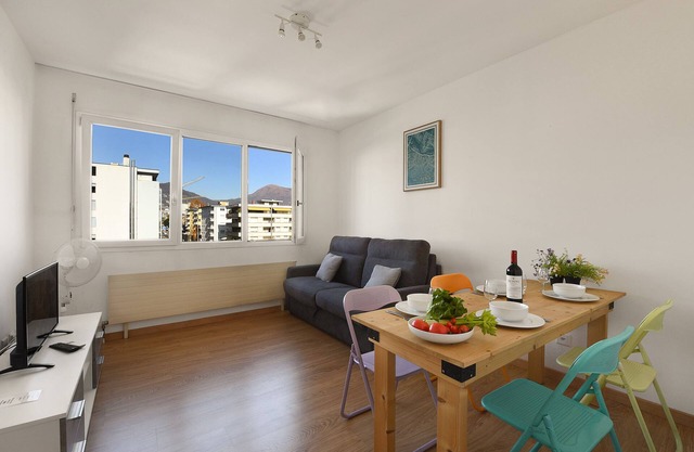 Santi Apartment Few Min From Lake, Lugano, Switzerland