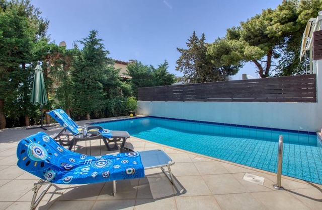 Saronida Hills private Pool