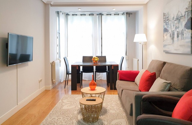 SAUSALITO BEACH, next to La Zurriola