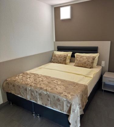 Schönes Apartment 310 direkt am Flughafen-Messe und SI-Centrum Stuttgart