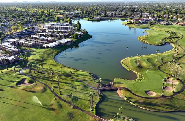 ScottsdaleResortVillas by AmericanVacationLiving
