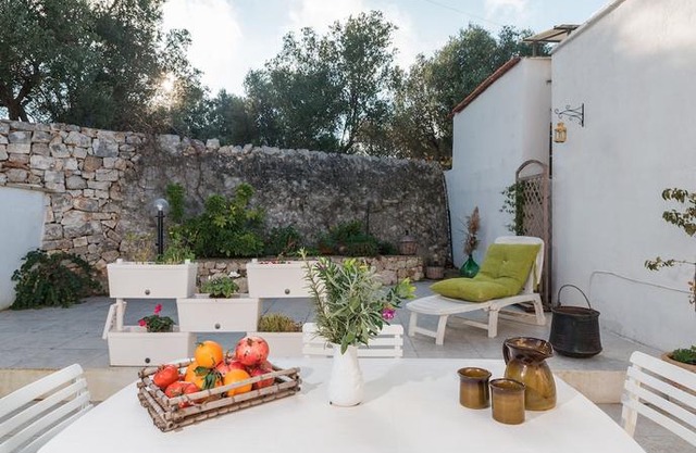 Sea and the city Apartments by Wonderful Italy