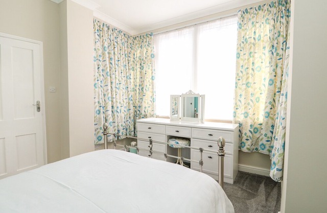 Sea Breeze Apartment, HUNSTANTON