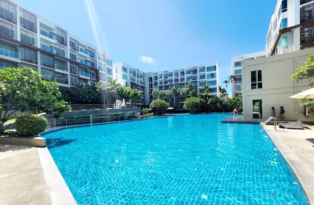 SEA CRAZE CONDO, 2 bedroom 2 bathroom Walking distance to Khao Takiab beach .