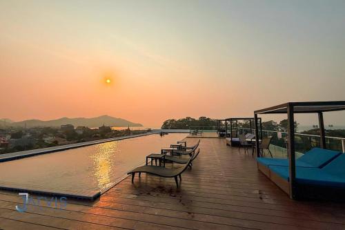 Sea Saran - Bright studio with rooftop & beach in Bangsaray