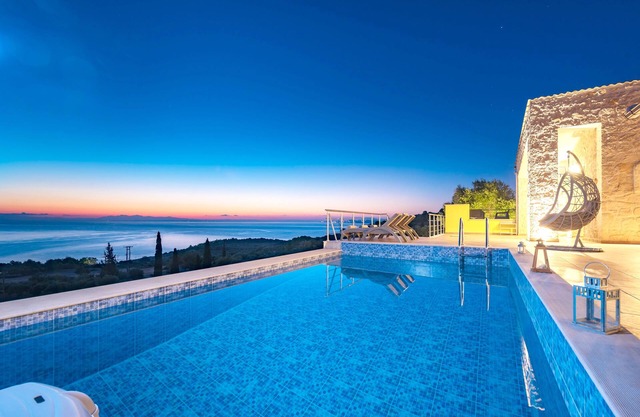 Sea View Nisaki Villa with private pool!