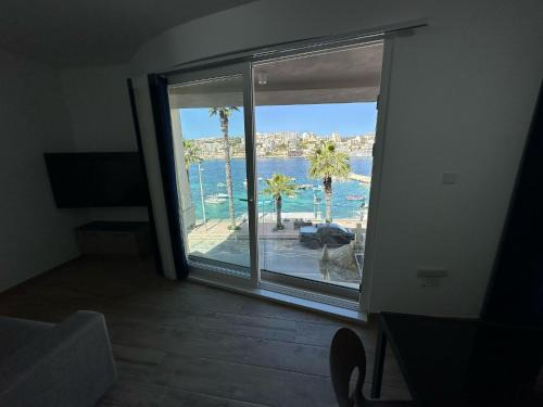 Seabreeze Apartments Flat 2 By Homely Malta!
