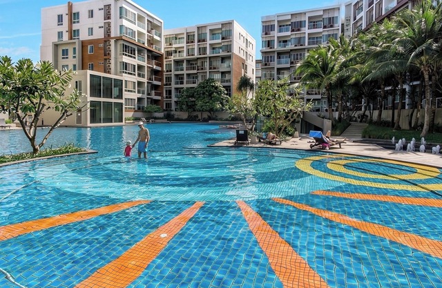 SEACRAZE D709 - 2 Bedroom - Near Beach
