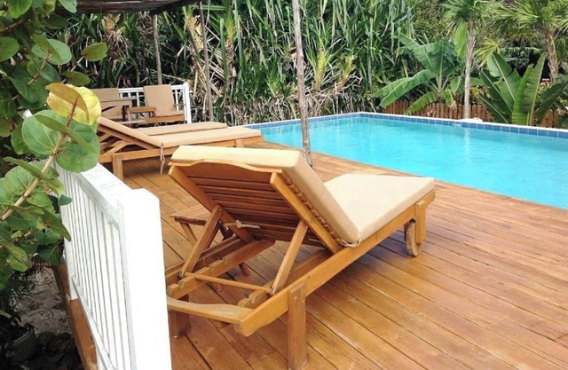 Seahorse Cabana Pool AC Dock Access Paddleboards-Sleeps 4