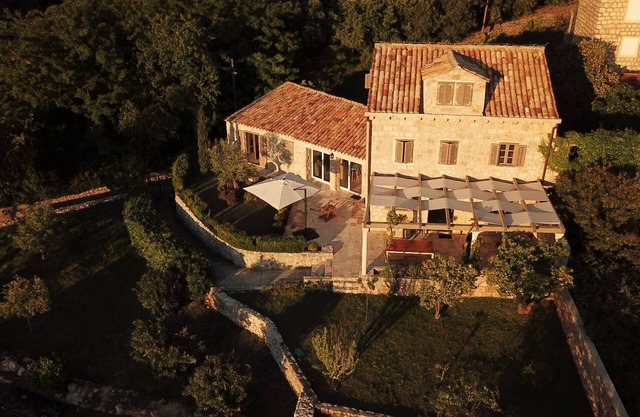 Seaside 5 stars villa