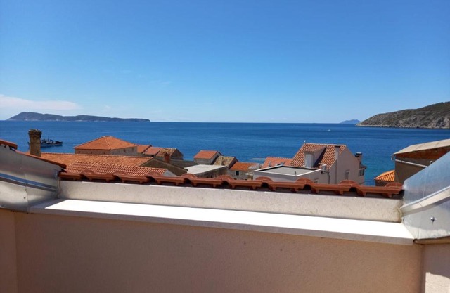 Seaview Suites Ondina
