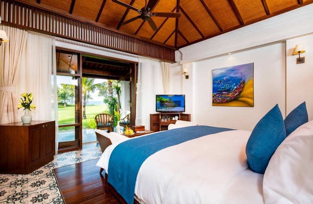 Seaview Villa - One Bedroom Resort, Sleeps 2