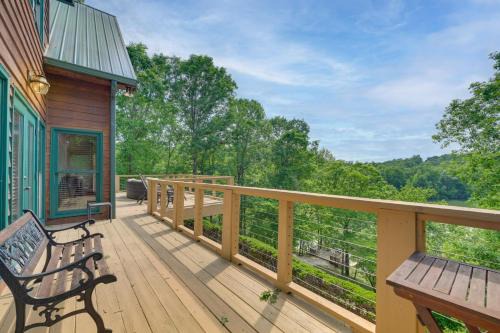 Secluded Cove and Fire Pit Lake Wedowee Getaway