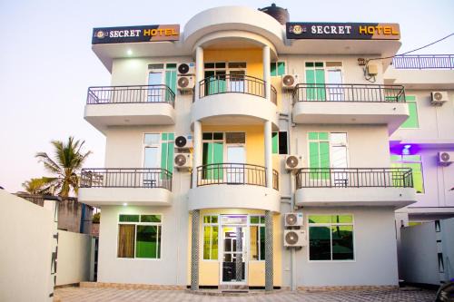 Secret hotel
