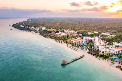 Secrets Aura Cozumel All Adults 