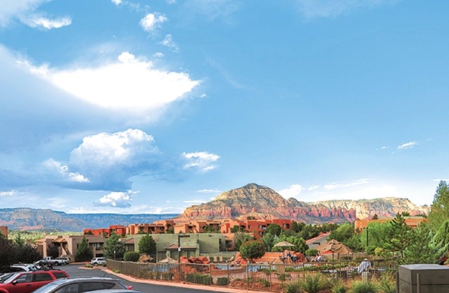 Sedona Summit Resort- Offering Picturesque Mountain Scenery