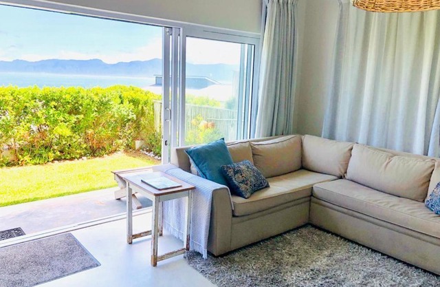 Self Catering Apartment - De Kelders