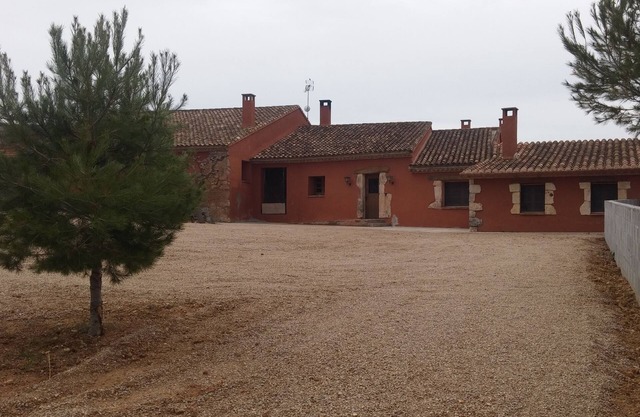 Self catering Can Cruset Agroturisme for 16 people
