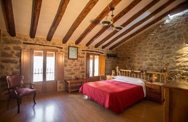 Self catering La Posada de Caseres for 6 people