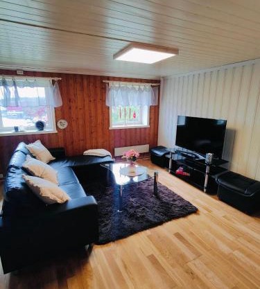 Separate floor in a private house with a private entrance