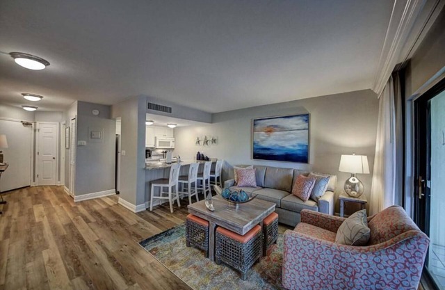Serene 1BR Villa w/Beach Access, Shell Picking & Nature Excursions