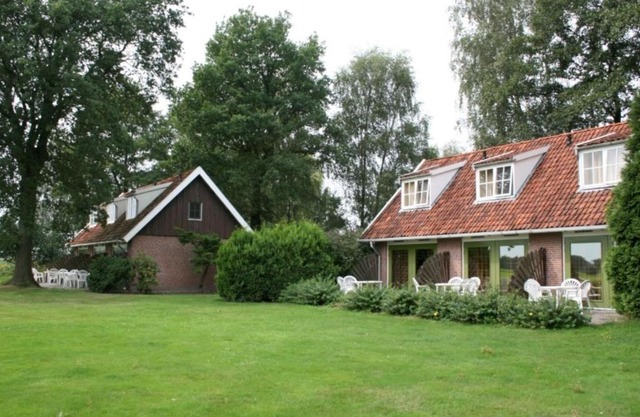 Serene Holiday Home in Eibergen with Garden