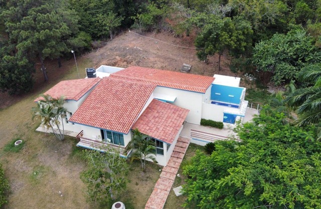 Serenity in a 3-bdr Villa in SAJOMA w/Pool, WiFi, AC, Jacuzzi etc