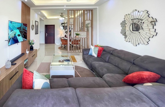 Serenity Haven | Gated | Pool | WiFi | Sea View Junction Mallnn
