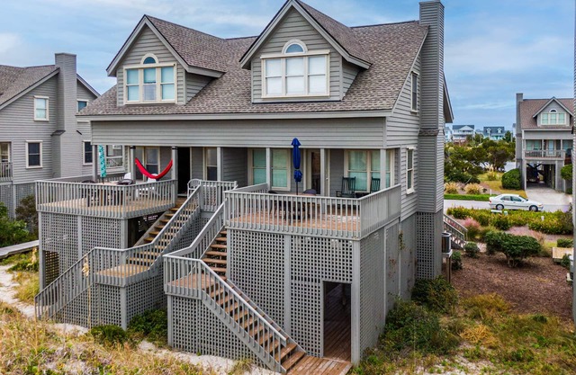 Serenity Now | Community Beach Access + Pool!