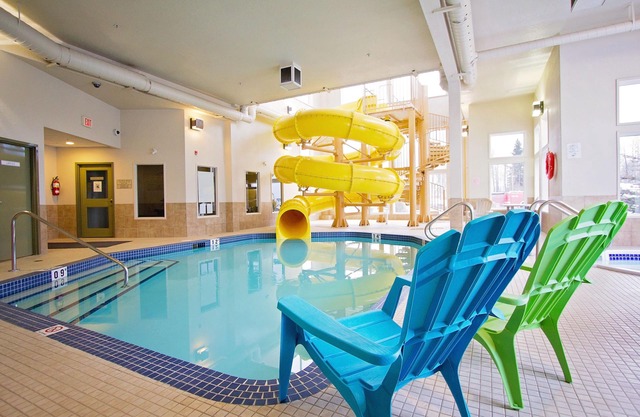 Service Plus Inns & Suites Drayton Valley