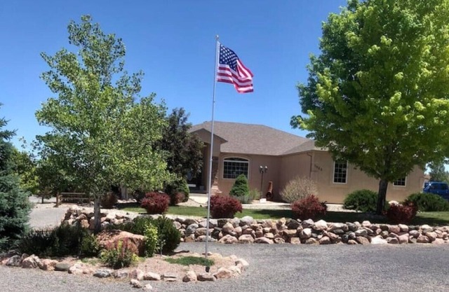Shared Garden Level Serene Ranch near Lake Pueblo
