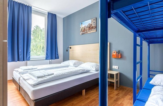 Shared room, shower, WC - a&o Salzburg Hauptbahnhof