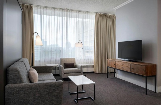 Sheraton Cavalier Saskatoon Hotel
