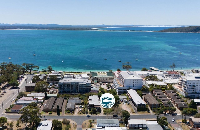 Shoal Bay Beach House - One