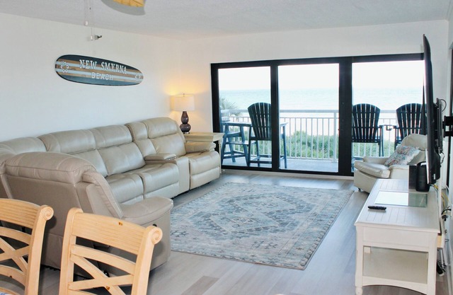 Shorehom by the Sea - Direct Oceanfront Condo In New Smyrna Beach