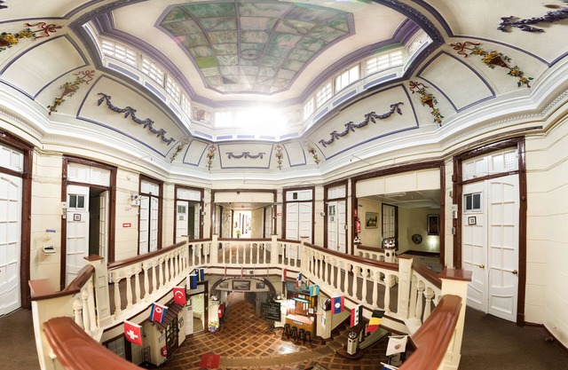 Si Hotel