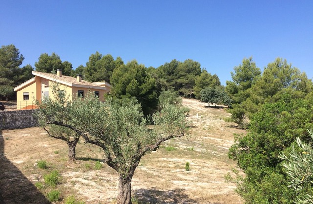 Sierra de Enguera -Superb villa with pool in an exceptional environment