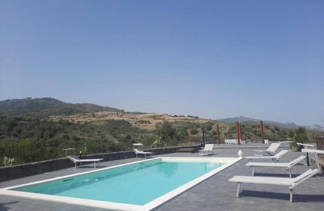 SIeSI room and pool