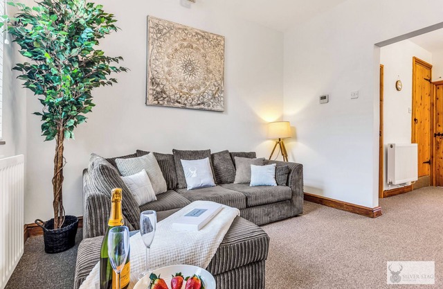 Silver Stag Properties, 3 BR Gem with 2 Baths