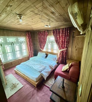 Singay Homestay