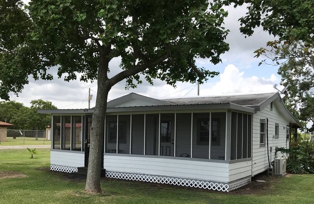 Single house in the most quiet neighborhood in Matagorda