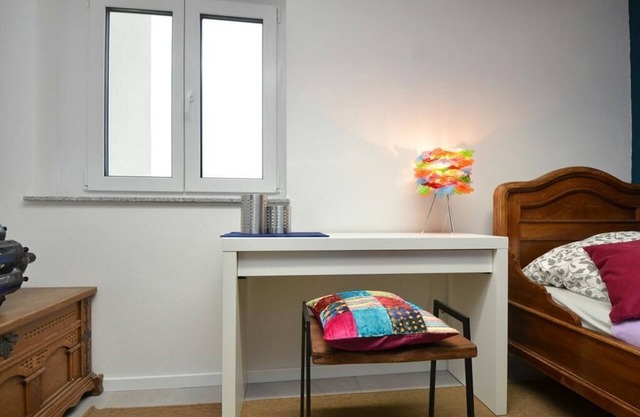 Single room-Standard-Shared Bathroom-Piccolino