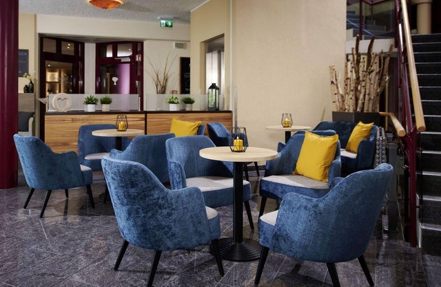 Single room comfort, shower, WC - Parkhotel Neustadt