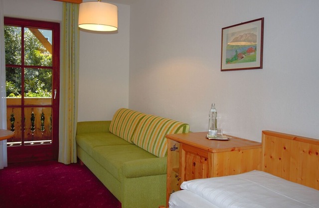 Single Room - Off the Lake - Hotel Stadler Seegasthof