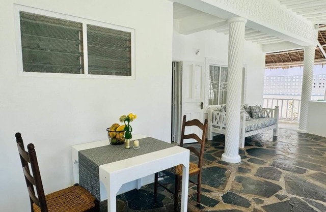 Single studio Rooms #1