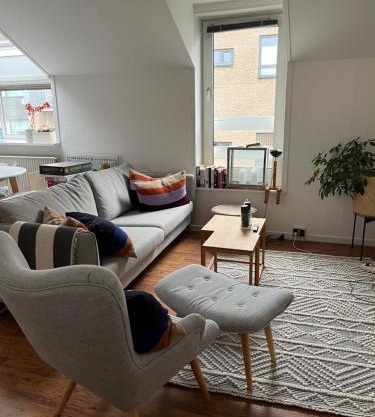 Skøn centralt beliggende lejlighed m.tagterrasse